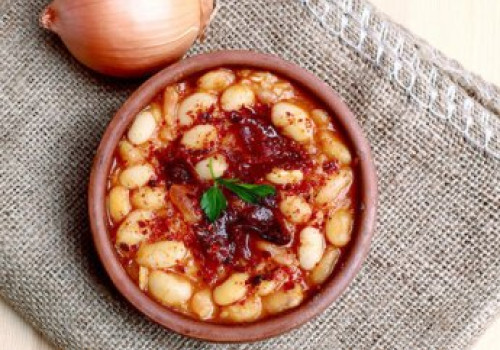 Pastırmalı Kuru Fasulye Tarifi Pastırmalı Kuru Fasulye Tarifi